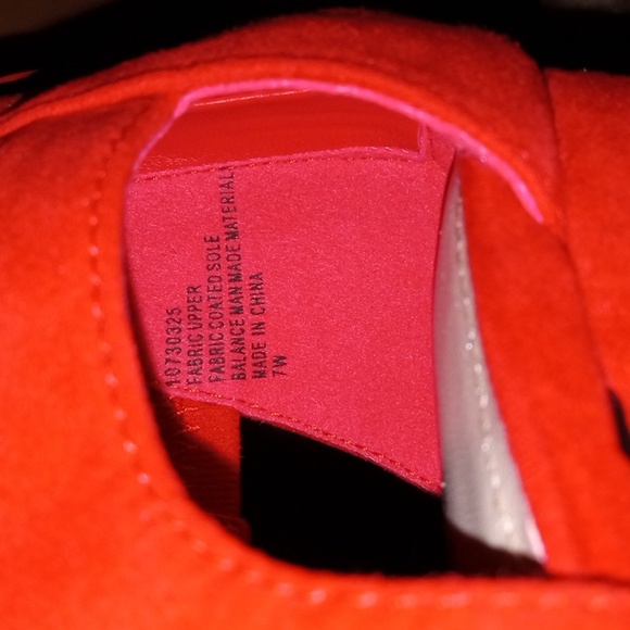**NWT** TORRID RED PLATFORM DORSAY SIZE 7W - Picture 10 of 13